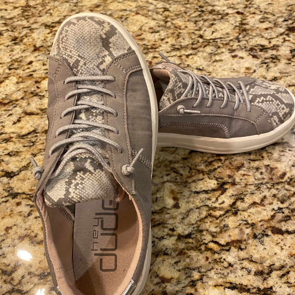 Hey Dude
Women's Karina Snake Print Washable Lace-Up Sneakers